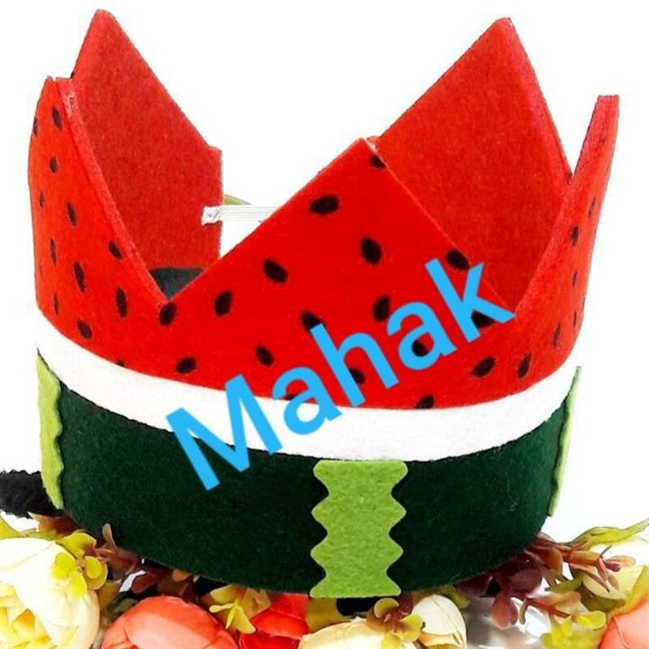 تاج یلدا جنس نمد مناسب هر سنی برش لیزری و کیفیت خوب